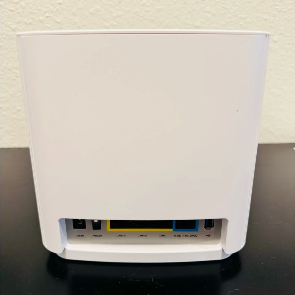 ASUS White Wireless Router - Picture 2 of 3